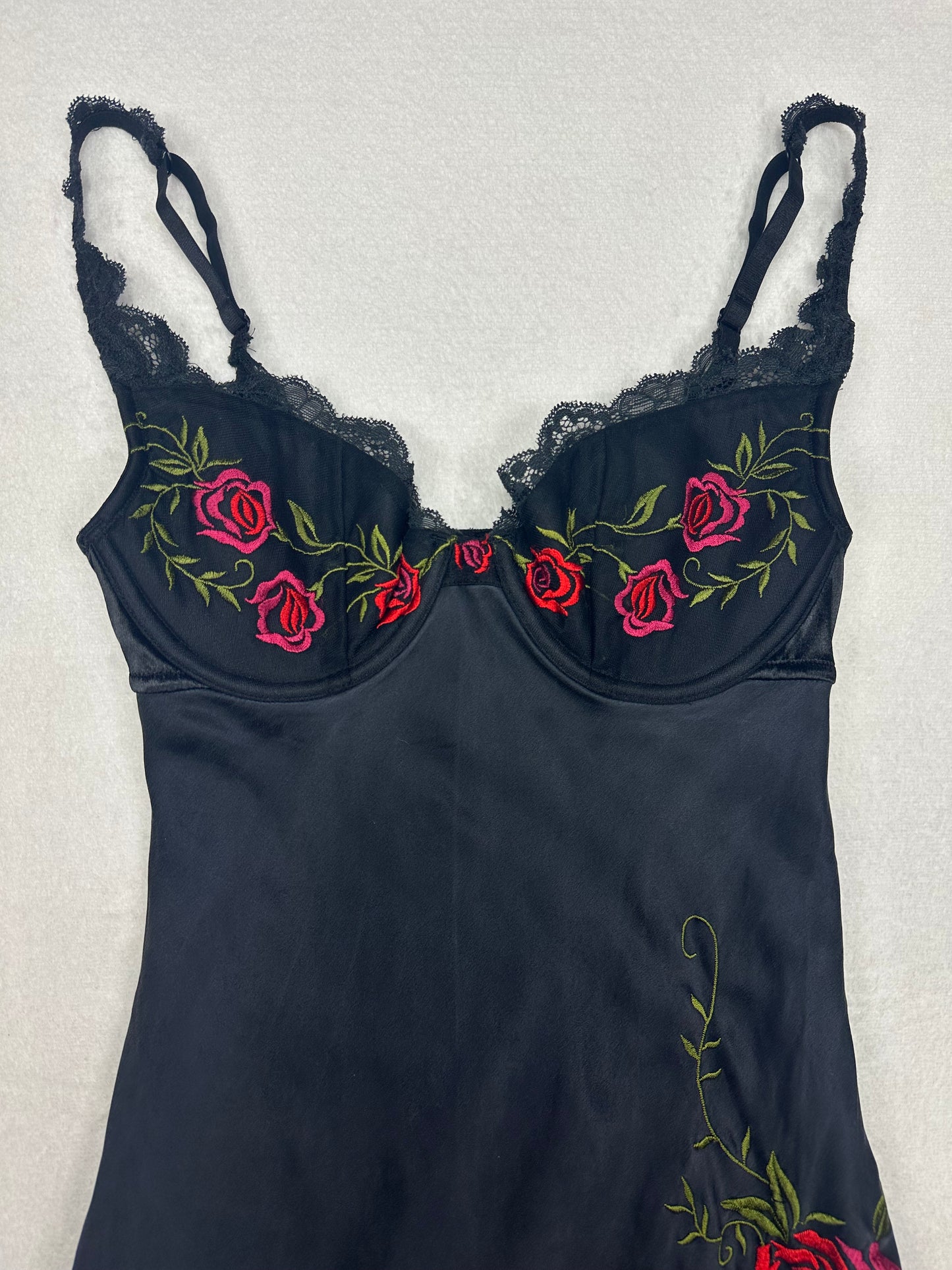 Rare Victoria’s Secret Black Rose Silk Slip 36B & 36C