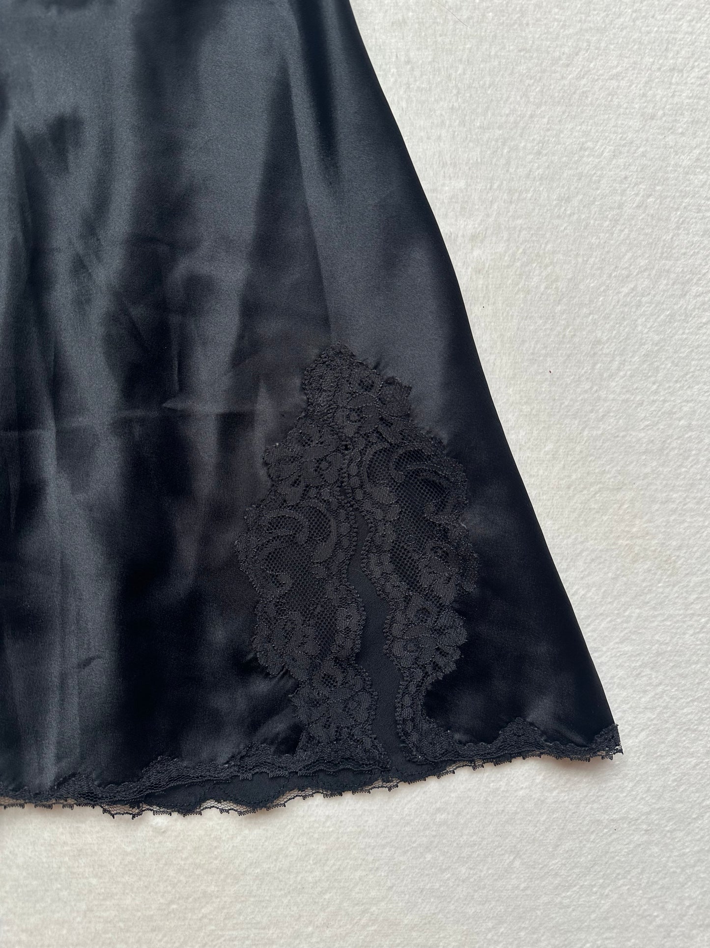 Victoria’s Secret Black Lace Slip L-m