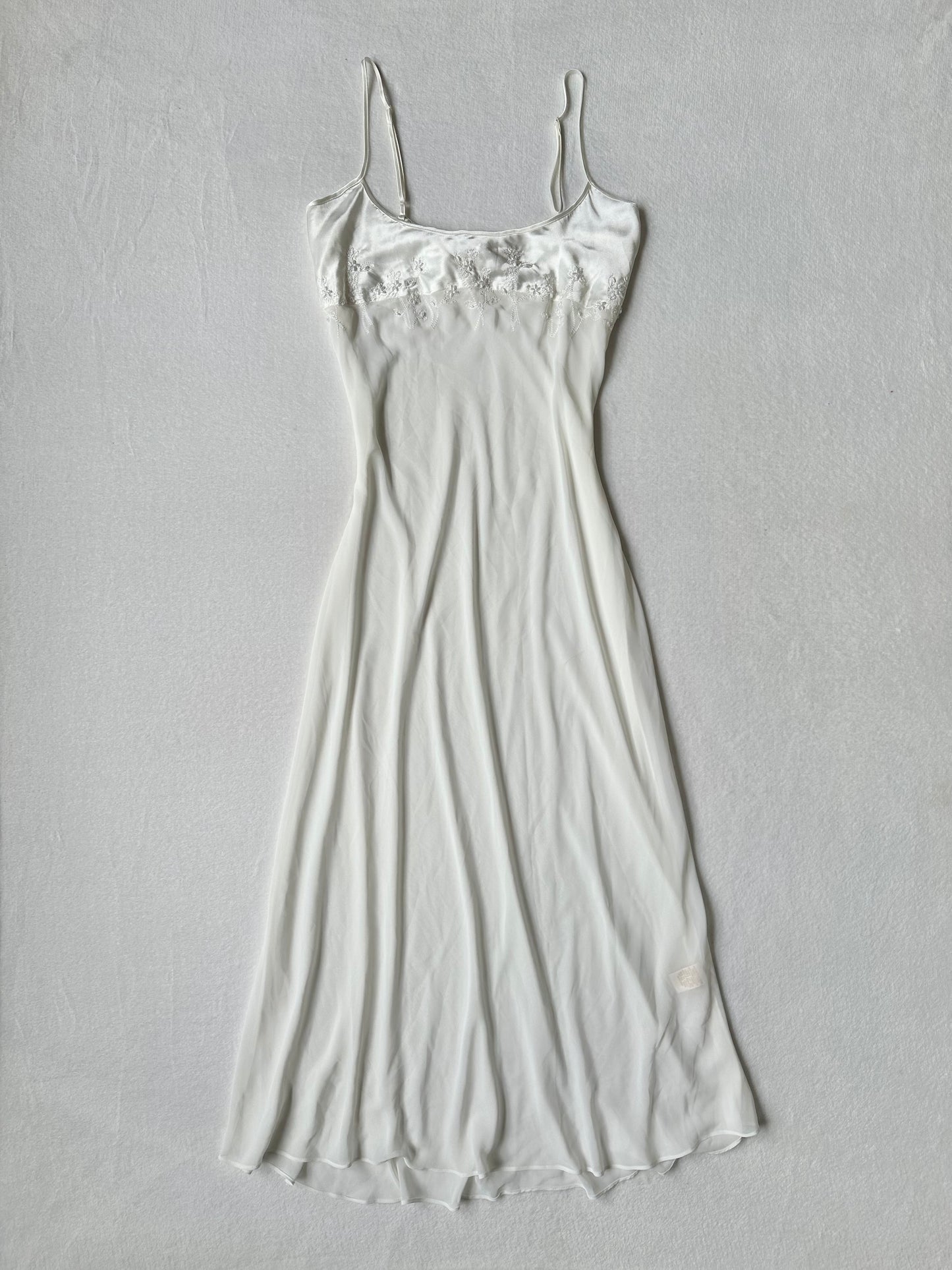 Delicates White Sheer Long Slip L